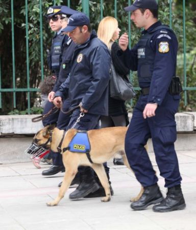 Προς «μοντέλο Χρυσοχοΐδη» στην αστυνόμευση