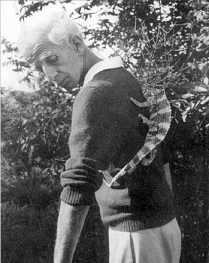 Ο κυνηγός ανιψιός του Καβάφη