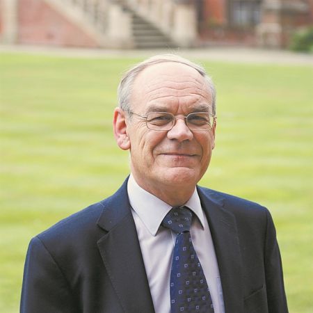 Ντέιβιντ Χόλτον: «Οι βυζαντινές σπουδές ευημερούν»