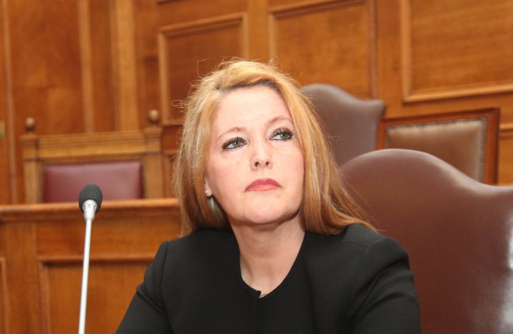 Δίκη Siemens: Συνεχίστηκε η κατάθεση της Αικατερινή Τσακάλου