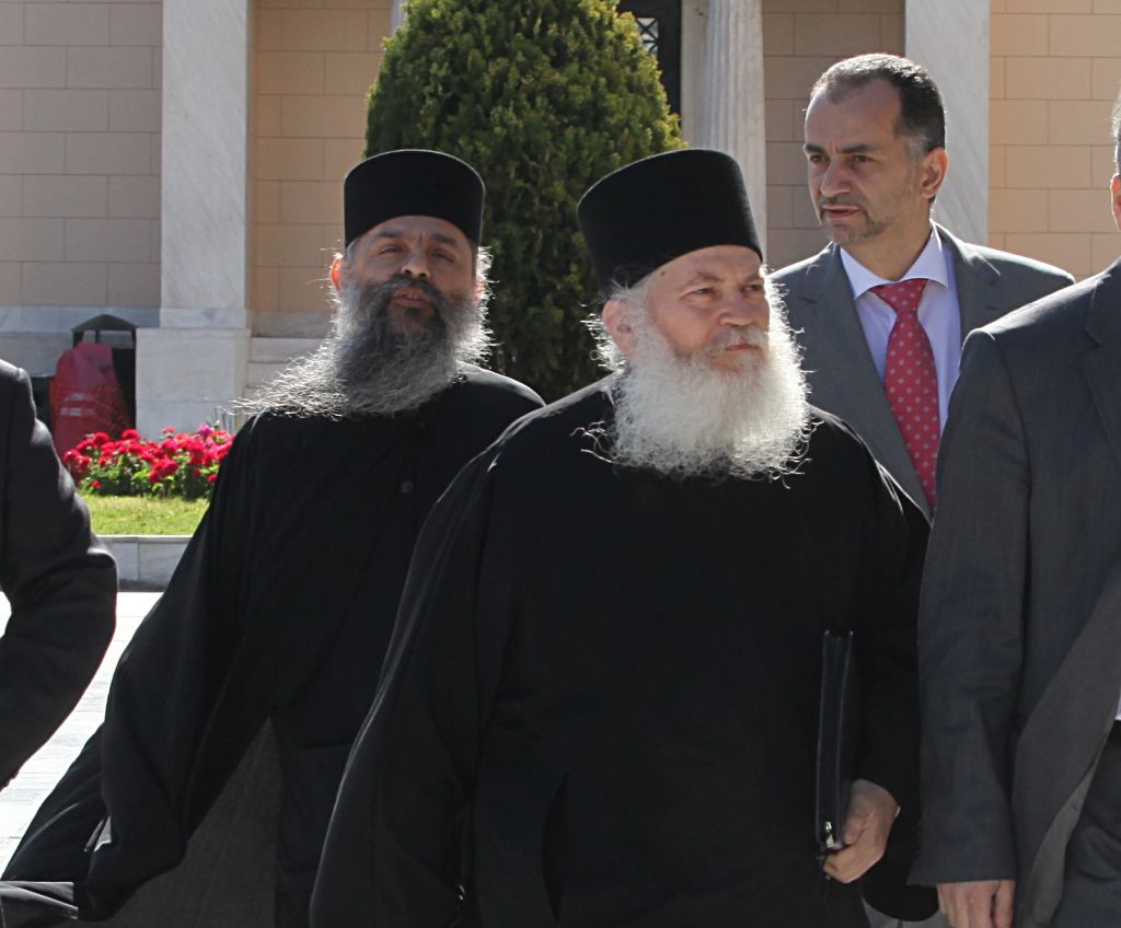 Αθώοι όλοι οι κατηγορούμενοι στην υπόθεση της Μονής Βατοπαιδίου