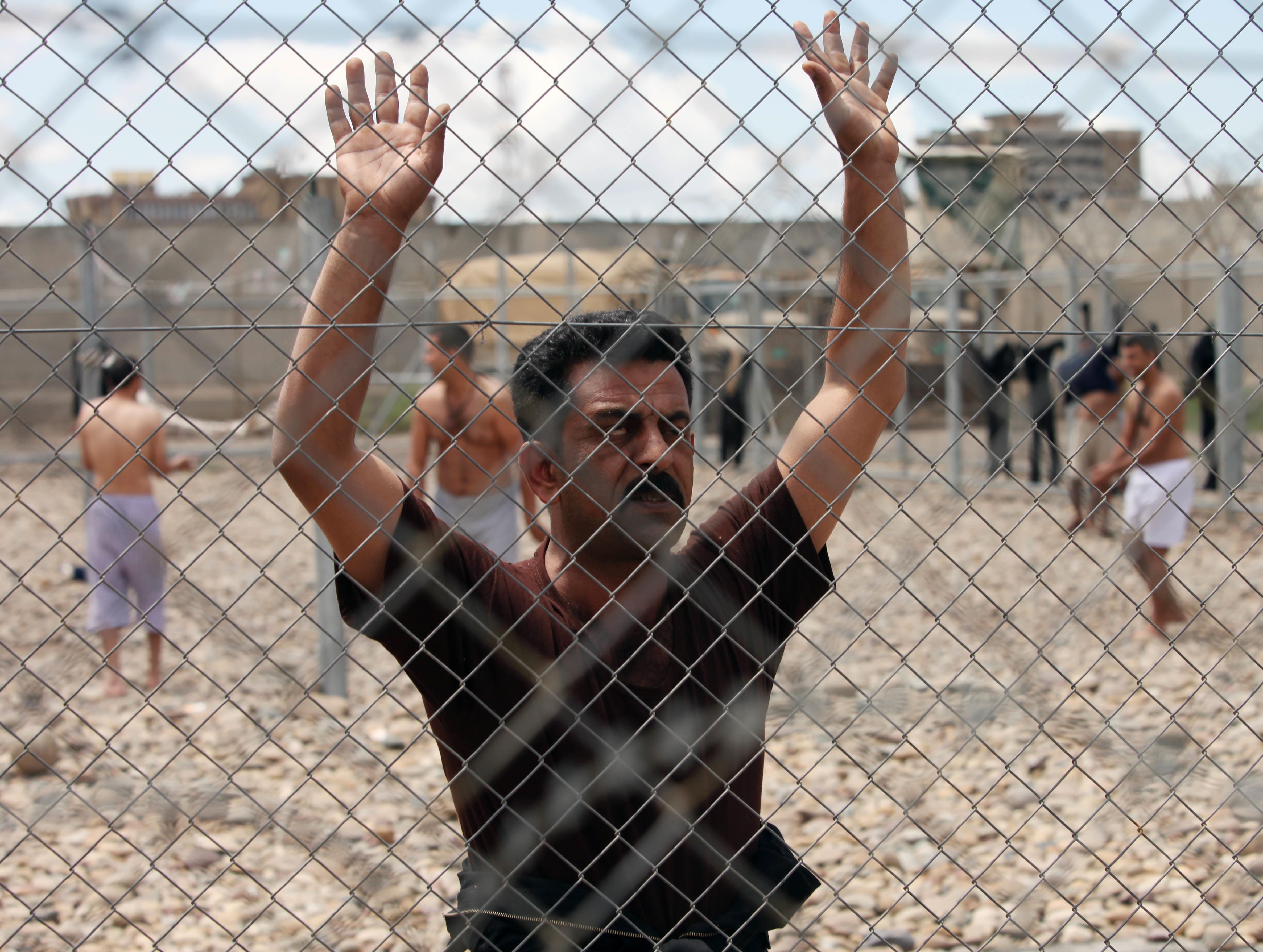 Human Rights Watch: 27 κέντρα κράτησης και βασανισμού στη Συρία