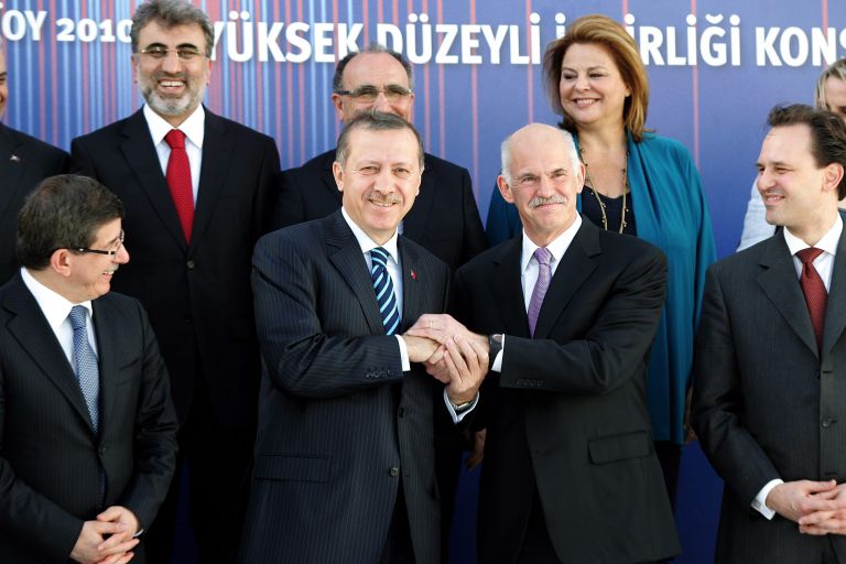 <b>Συνάντηση Παπανδρέου-Ερντογάν</b> 21 συμφωνίες στα μικρά, διαφωνίες στα μεγάλα | tovima.gr