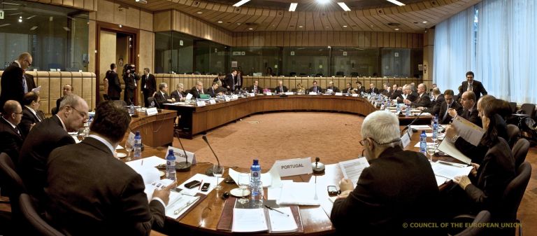 <b>Eurogroup-Ecofin</b>Συνεδριάζουν σήμερα και αύριο στις Βρυξέλλες για την αποφυγή της γενίκευσης της οικονομικής κρίσης | tovima.gr