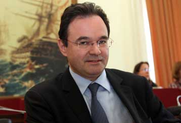<b>Υπουργός Οικονομικών</b> Συνεχίζεται η έρευνα για τις οφειλές στην Εφορία του Τόλη Βοσκόπουλου | tovima.gr