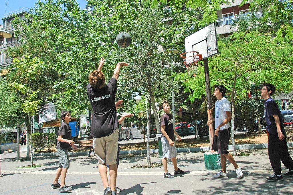 Ικανοποίηση Τόσκα για την επιχείρηση στα Εξάρχεια