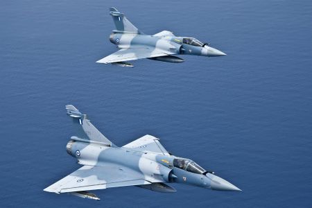 Πτώση αεροσκάφους Mirage 2000 – Σώος ο πιλότος