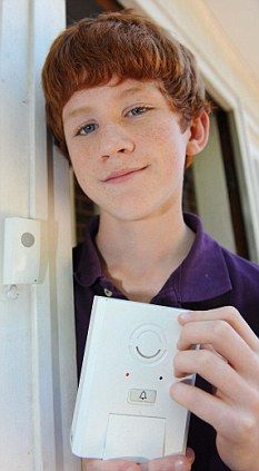 13χρονος έφτιαξε «έξυπνο» κουδούνι που ξεγελάει τους κλέφτες