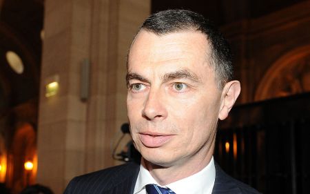 Άλλο οι κυπριακές τράπεζες άλλο, οι ιταλικές, διαμηνύει ο επικεφαλής της UniCredit