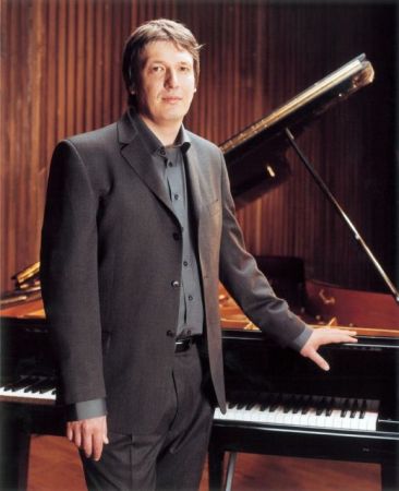 Μπορίς Μπερεζόφσκι: «Η Τέχνη δεν αλλάζει τίποτα στη ζωή…»