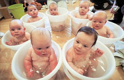 600 «όμορφα» νεογέννητα online | tovima.gr