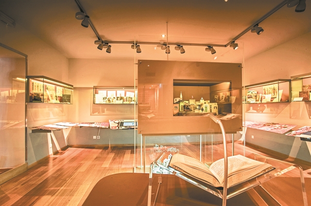 «Συνομιλώντας» με έναν μεγάλο Ελληνα