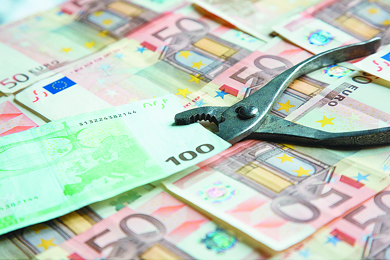 ΕΛΣΤΑΤ: Αύξηση του δημόσιου χρέους στα 305,3 δισ. ευρώ στο α΄ τρίμηνο