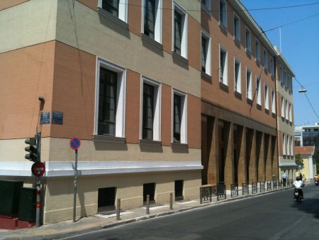 Κατάληψη φοιτητών σε Οικονομικό Νομικής, Νομική, Πρυτανεία ΕΜΠ και κοσμητεία Επιστημών Υγείας