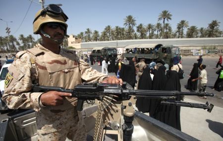 Ιράκ: Ενοπλη εισβολή σε κυβερνητικό κτίριο με ομήρους