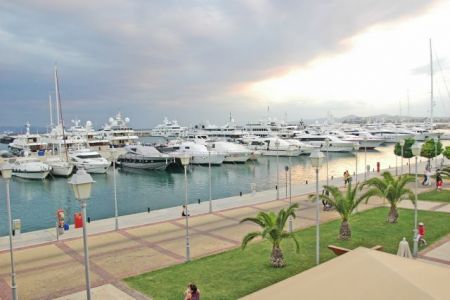 Το ΤΑΙΠΕΔ έχασε τα «φιλέτα» της Αθηναϊκής Ριβιέρας