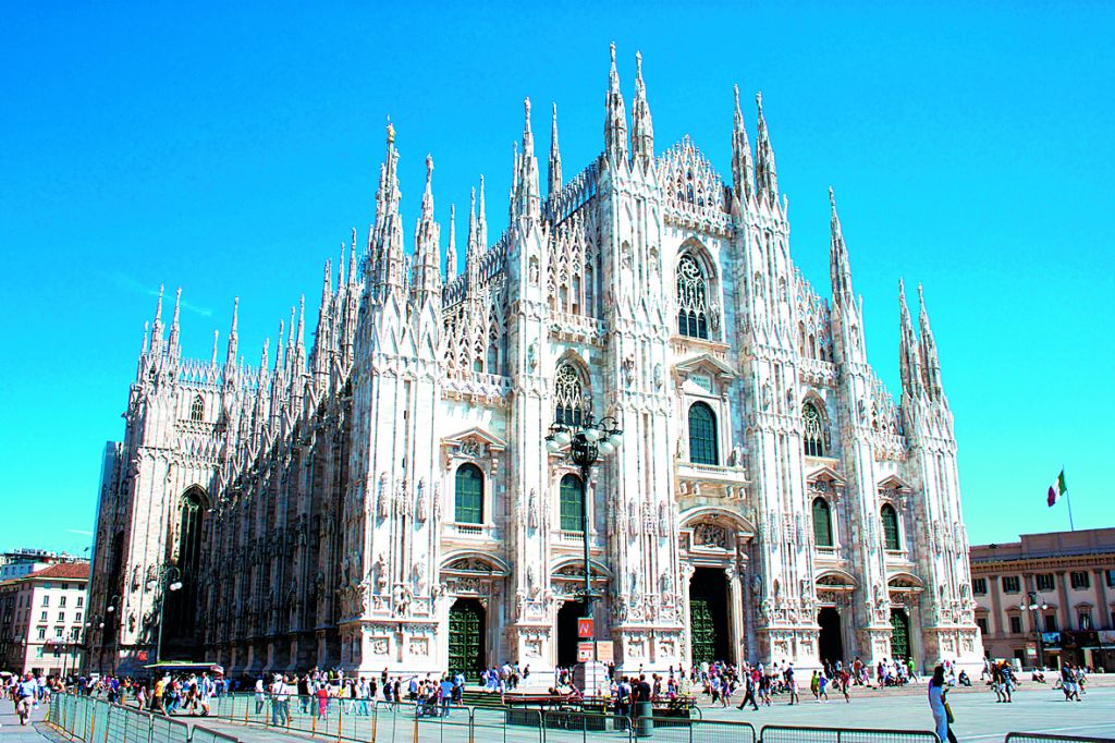 «Εξορίζονται» λόγω νέφους τα αυτοκίνητα από τους δρόμους του Μιλάνου