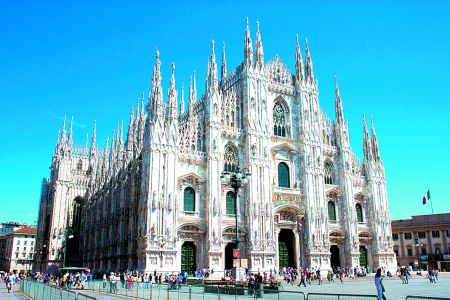 «Εξορίζονται» λόγω νέφους τα αυτοκίνητα από τους δρόμους του Μιλάνου