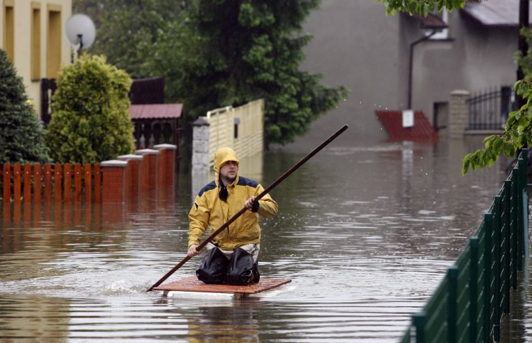 <b>Αυστραλία</b>Εκκενώνονται περιοχές λόγω πλημμυρών από σφοδρές καταιγίδες | tovima.gr