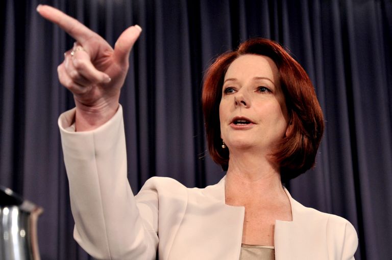 <b>Αυστραλία</b>Την πλειοψηφία στο κοινοβούλιο εξασφάλισε η Τζούλια Γκίλαρντ και σχηματίζει κυβέρνηση | tovima.gr