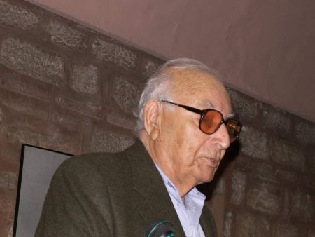 Πέθανε ο τούρκος συγγραφέας Γιασάρ Κεμάλ