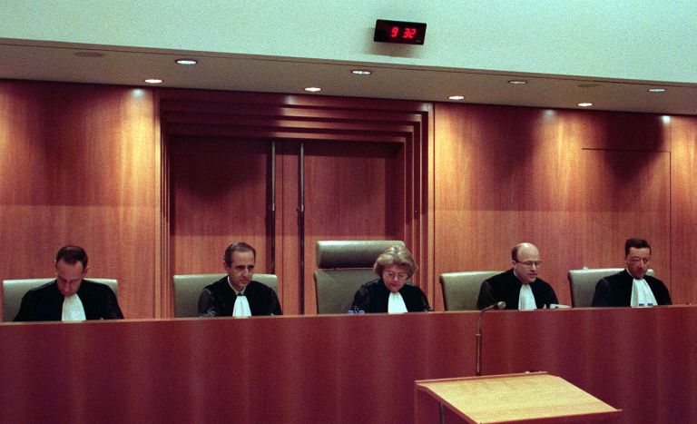 <b>Ευρωπαϊκό Δικαστήριο</b>Προτείνει καταδίκη της χώρας για περιορισμούς στο επάγγελμα των συμβολαιογράφων | tovima.gr