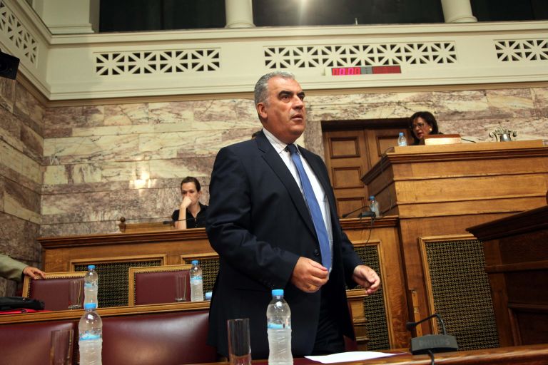 Υπερψηφίστηκε επί της αρχής από την αρμόδια Επιτροπή το νομοσχέδιο για τις μεταφορές | tovima.gr