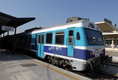 Εκτροχιασμού εμπορικής αμαξοστοιχίας στο ύψος του Μπράλου