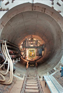 Νέα ματιά στη δομή της ύλης