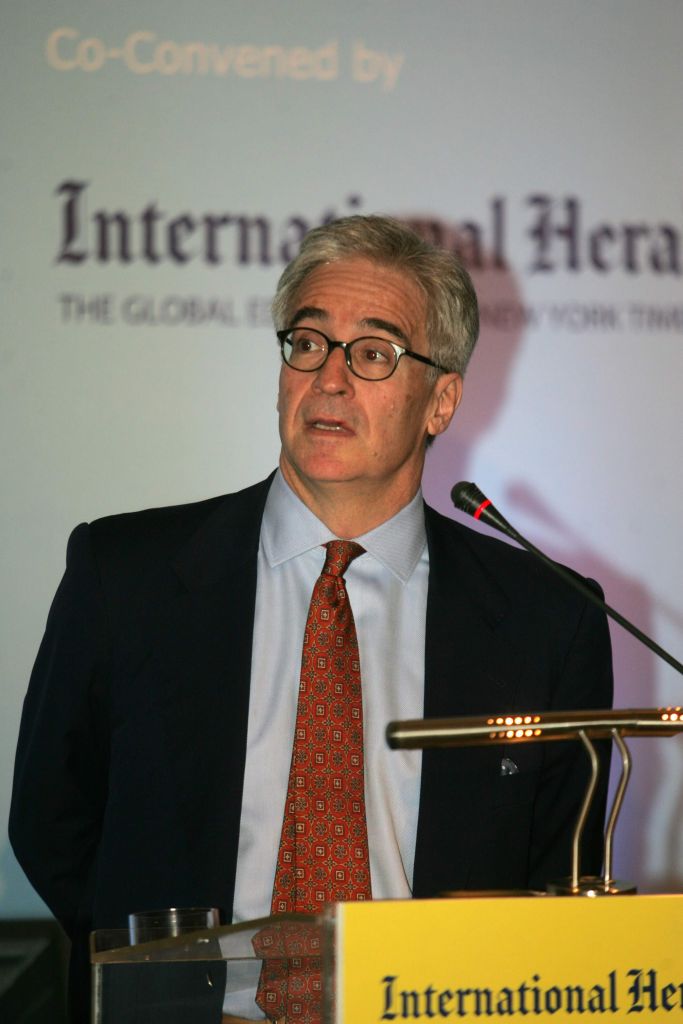 Αφέθηκε ελεύθερος μετά την απολογία του ο Αλεξ Ρόντος