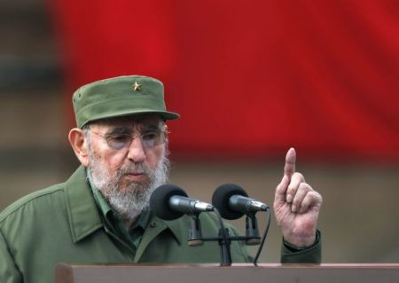 Χουάν Ρεΐνάλντο Σάντσες: «Ο Κάστρο ζούσε σαν βασιλιάς στην Κούβα»