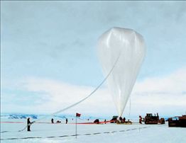 Ερευνητικό μπαλόνι  εντόπισε σπάνιες  κοσμικές ακτίνες | tovima.gr