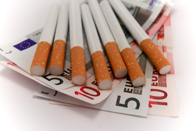 <b>Aντικαπνιστικός νόμος</b>Εστιάτορες εναντίον υπουργείου Υγείας για το κάπνισμα | tovima.gr