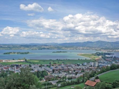 Παραμένει η ακριβότερη μεγάλη πόλη η Ζυρίχη