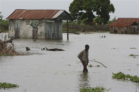 <b>Δυτική Αφρική </b>Καταστροφικές πλημμύρες με νεκρούς τουλάχιστον 377 ανθρώπους