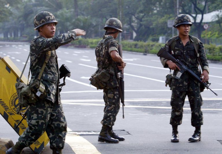 <b>Φιλιππίνες</b>Μάχη του στρατού με μαοϊκούς αντάρτες στο νότο, δύο οι νεκροί | tovima.gr