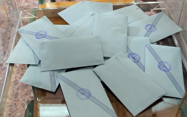 Το κυνήγι για ασφαλείς και γρήγορες προβλέψεις τη βραδιά των εκλογών