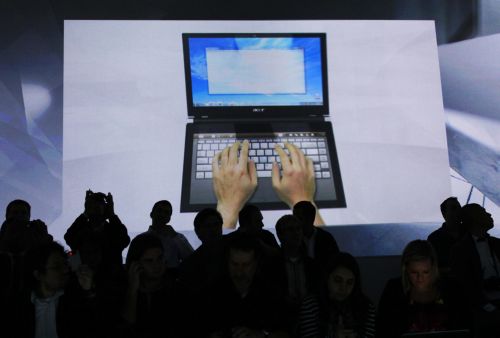 Τα γυρίζουν οι Βρετανοί για το mail της χρεοκοπίας