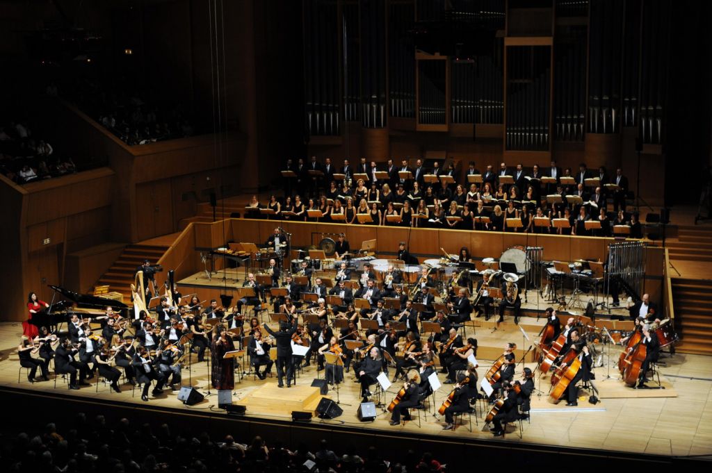 Αναβάλλεται η συναυλία με τη συμφωνική μουσική του Μίκη