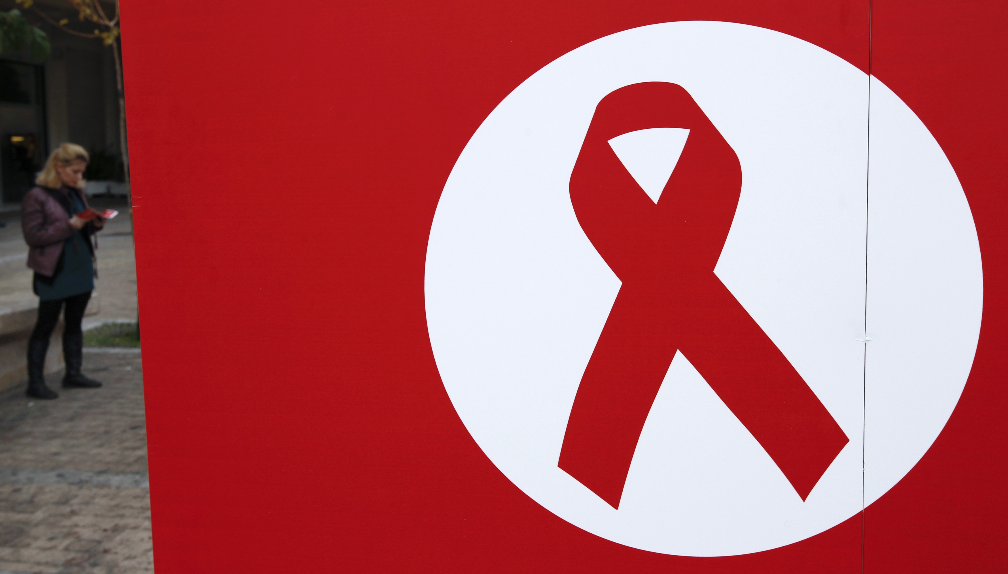 <b>Ζαχαρίας Κωστόπουλος</b>«Ο HIV είναι χρόνια νόσος και όχι η συντέλεια του κόσμου»