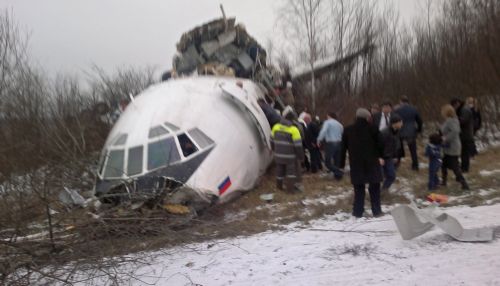 Eξι νεκροί από συντριβή αεροσκάφους στη δυτική Ρωσία