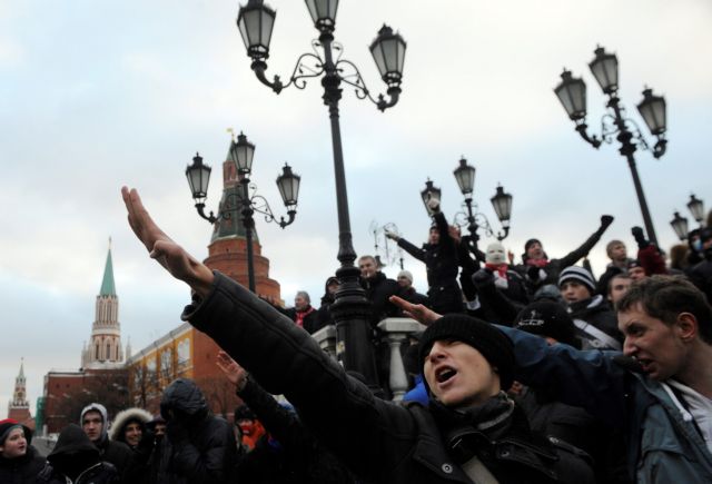 Η Ρωσία, η Χρυσή Αυγή και οι οπαδοί του… Μόσκοβου