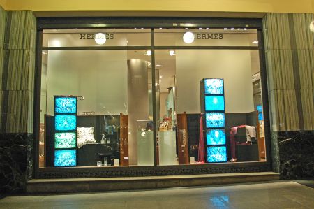 Αυξήθηκαν τα κέρδη της Hermès παρά την επιβράδυνση της αγοράς