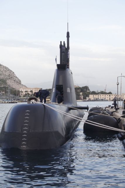 Νέα ύποπτα ποσά από τα εξοπλιστικά