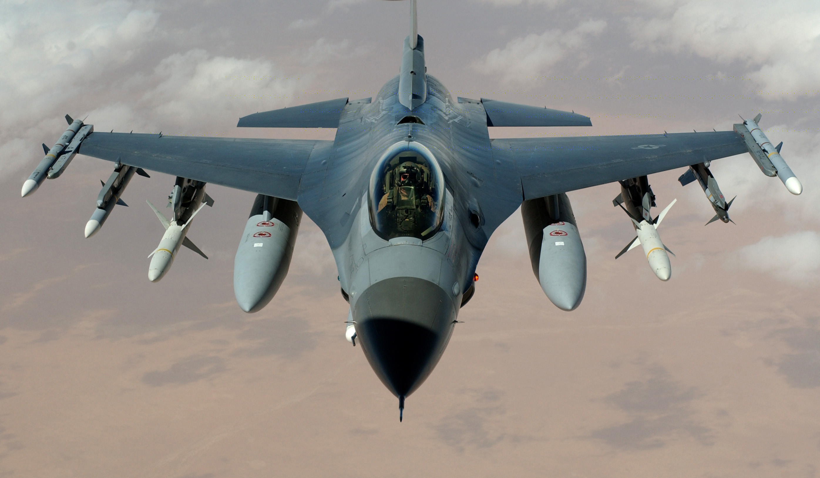 <b>Τουρκικά F16 </b>Αναγνωρίστηκαν πάνω από το Αγαθονήσι και τους Φούρνους