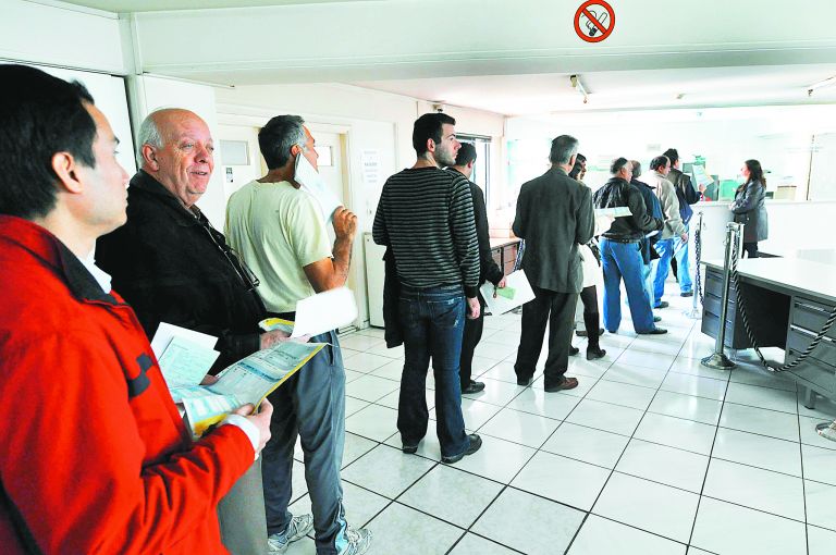 Διακοπή εργασιών ή φόρος έως 500 ευρώ στα αδρανή μπλοκάκια | tovima.gr