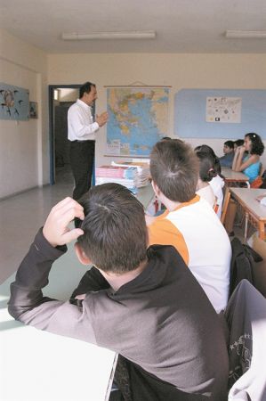 Βήμα-βήμα προς την αυτονομία των σχολείων