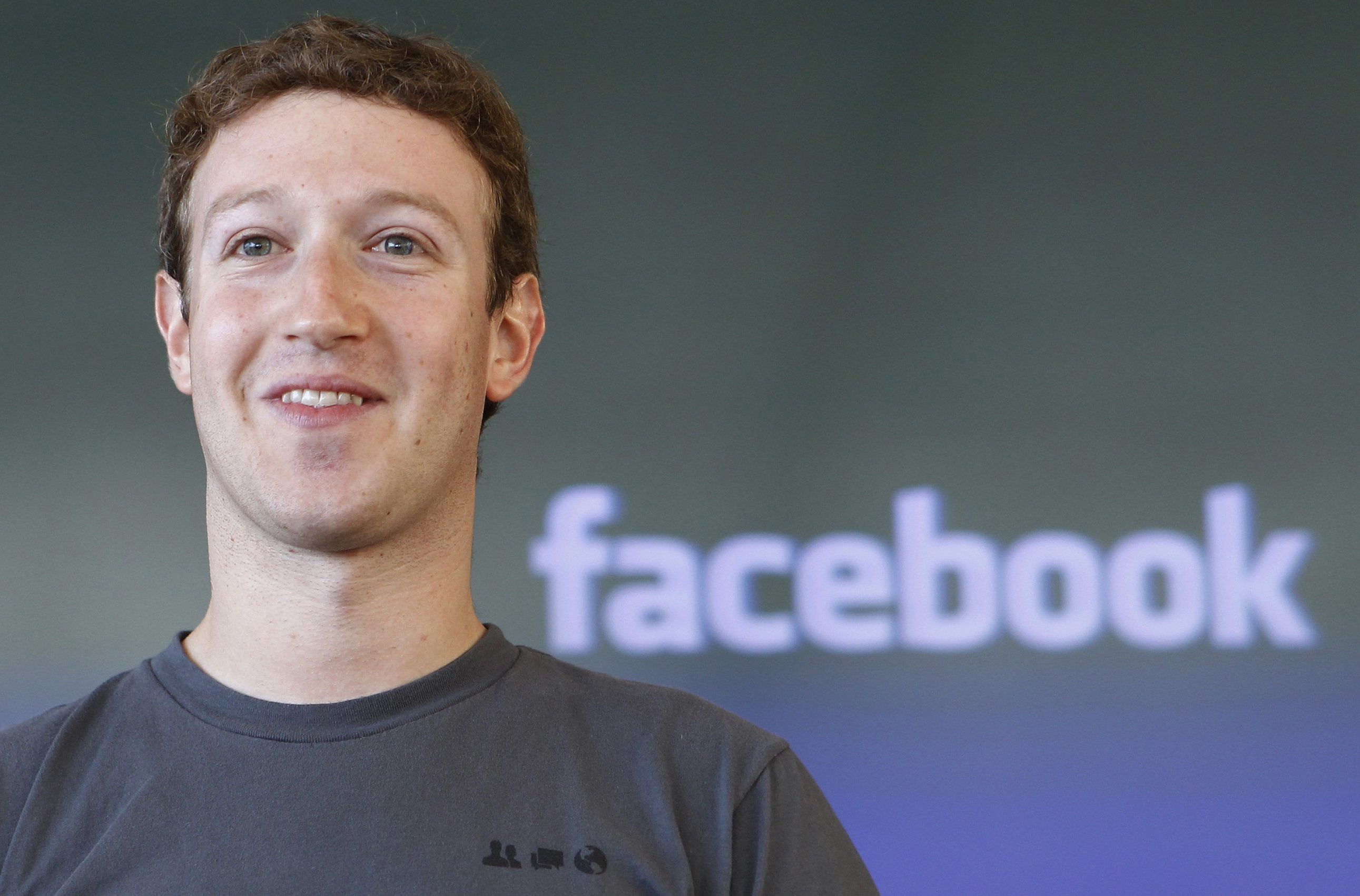 Το Facebook εξαγόρασε την υπηρεσία Instagram