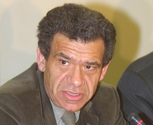 Παραιτήθηκε ο πρόεδρος του Κέντρου Νοσημάτων κ. Γ. Σαρόγλου