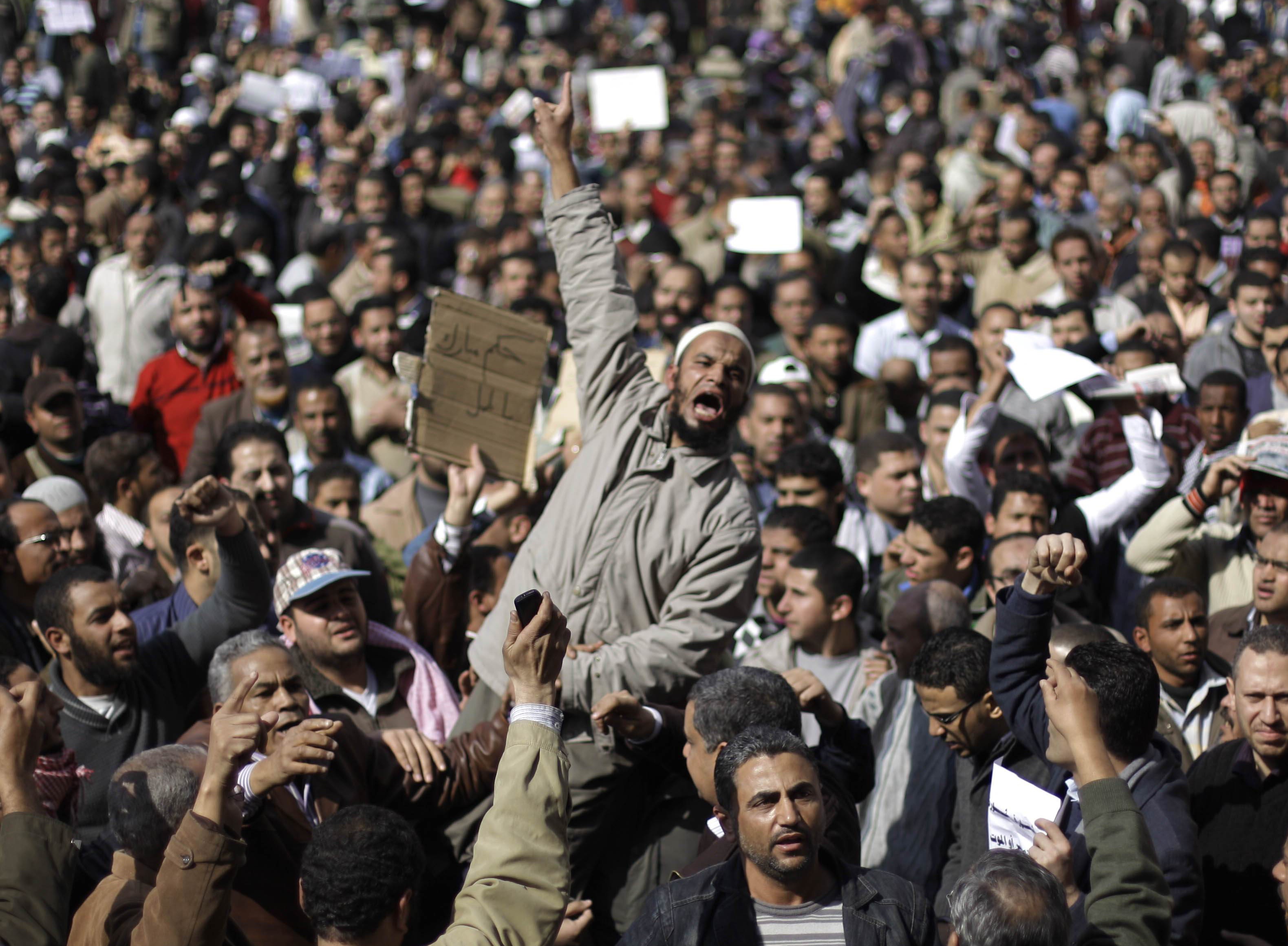 Египет население. Революция в Каире 2011. Египет Каир население. Братья мусульмане революция в Египте 2011. Арабская Весна Египет копты.